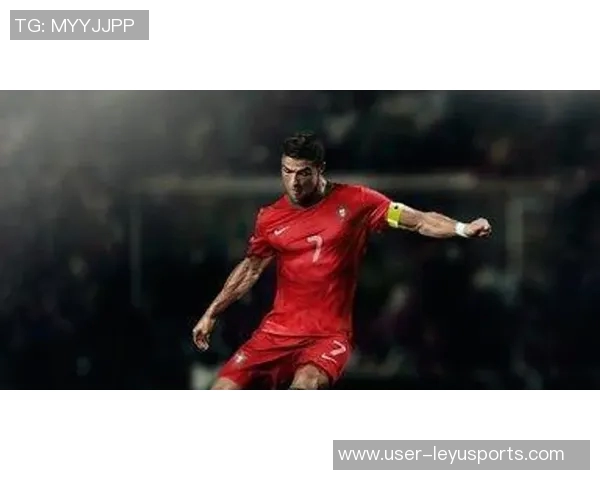 哥伦比亚世界杯主场球衣曝光蝴蝶设计向马尔克斯致敬