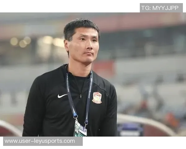 国足选帅面临挑战土帅候选人仅剩于根伟与邵佳一